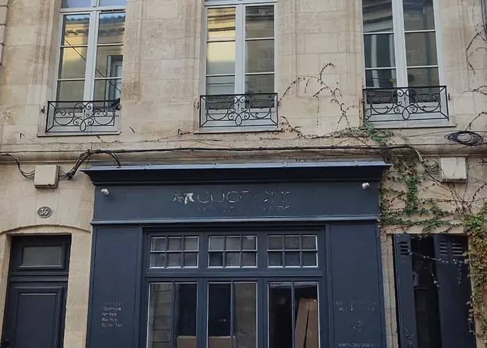 Lejlighed 1er Etage Sur Cour Aux Chartrons