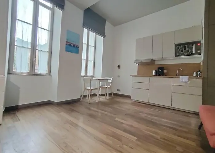 1er Etage Sur Cour Aux Chartrons Bordeaux